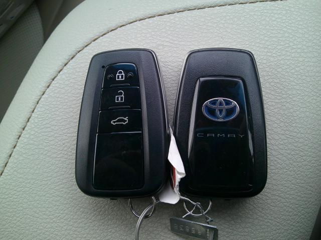 Toyota CAMRY 2020-07 7806716-19