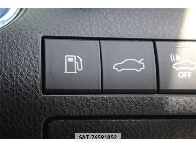 Toyota CAMRY 2017-11 7809347-5