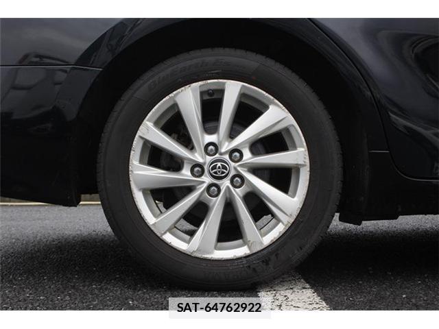 Toyota CAMRY 2021-06 7809363-17