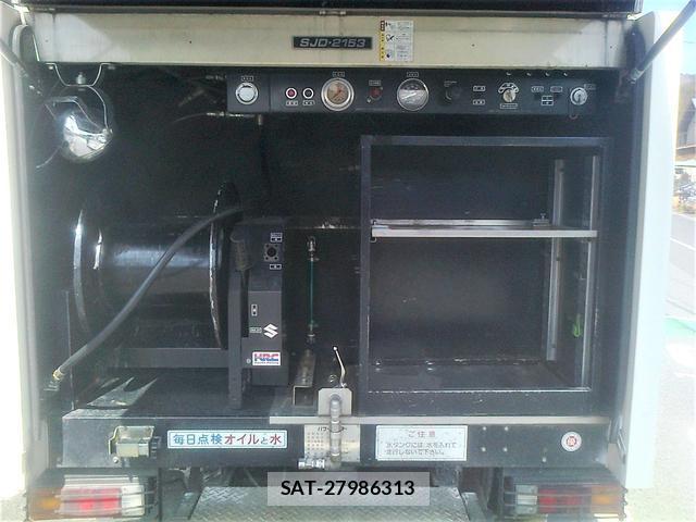 MITSUBISHI FUSO CANTER GUTS 2003-03 7798381-6