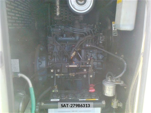 MITSUBISHI FUSO CANTER GUTS 2003-03 7798381-8