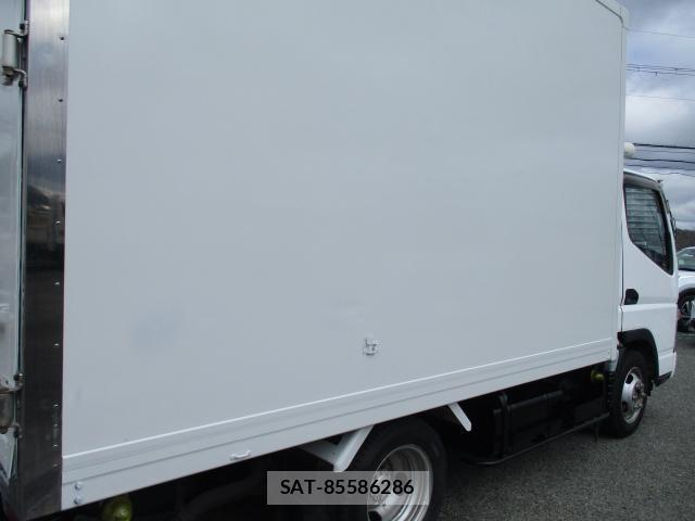 MITSUBISHI FUSO CANTER GUTS 2008-11 7799770-14