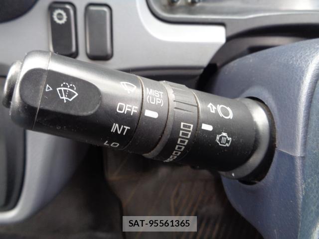MITSUBISHI FUSO CANTER 2016-03 7793000-18