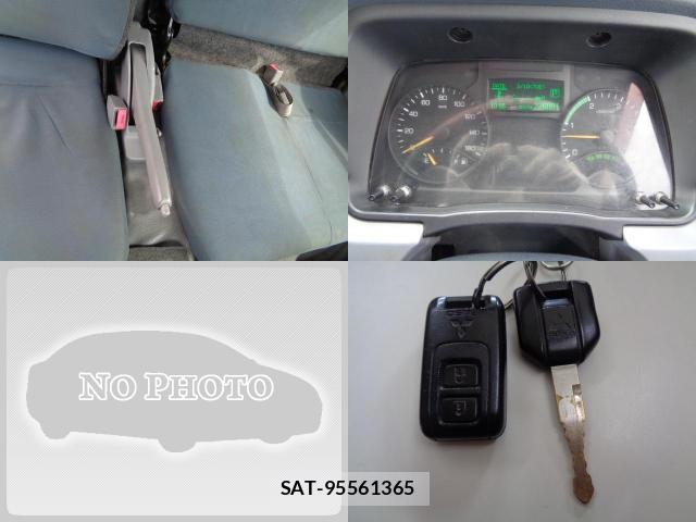 MITSUBISHI FUSO CANTER 2016-03 7793000-3