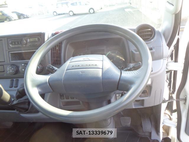 MITSUBISHI FUSO CANTER 2015-12 7793001-16