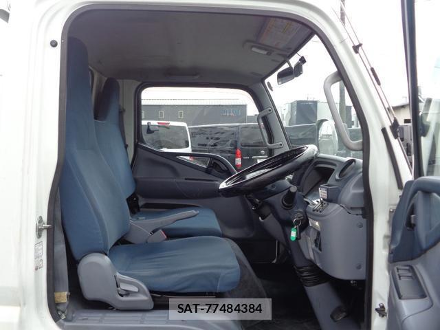 MITSUBISHI FUSO CANTER 2014-09 7793003-12