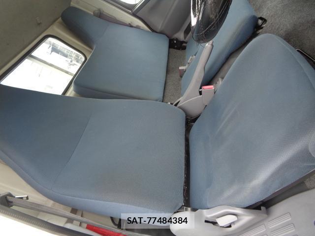 MITSUBISHI FUSO CANTER 2014-09 7793003-13