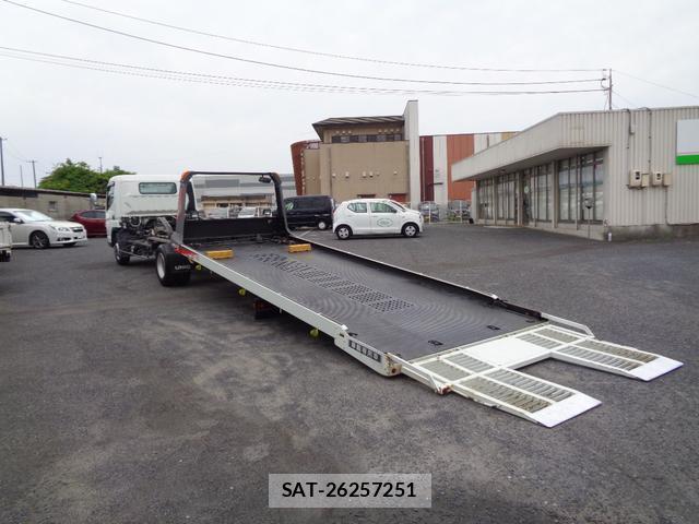 MITSUBISHI FUSO CANTER 2021-04 7793005-12