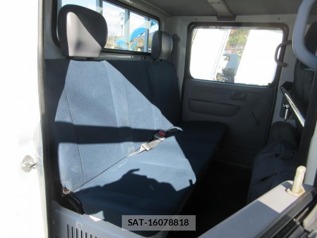 MITSUBISHI FUSO CANTER 2016-04 7793404-15