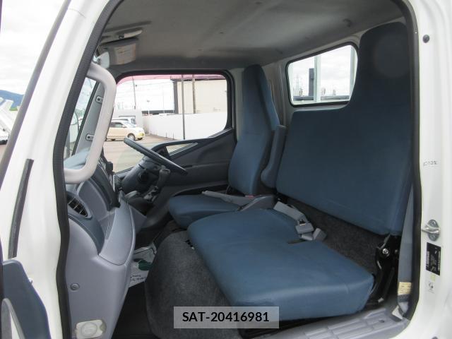 MITSUBISHI FUSO CANTER 2015-03 7793405-15