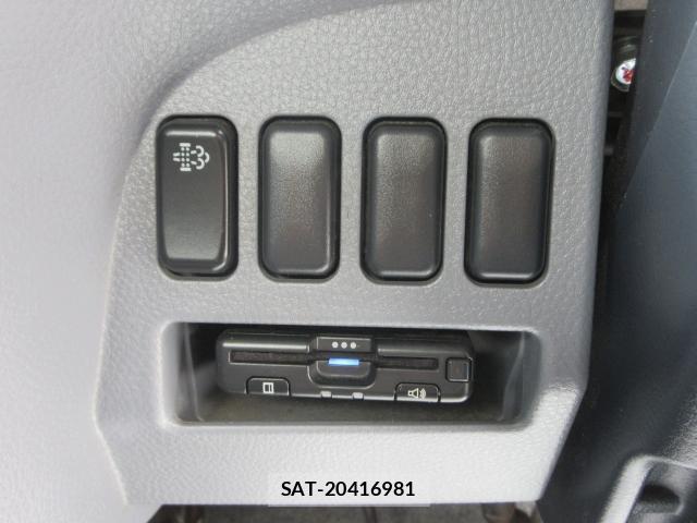 MITSUBISHI FUSO CANTER 2015-03 7793405-19