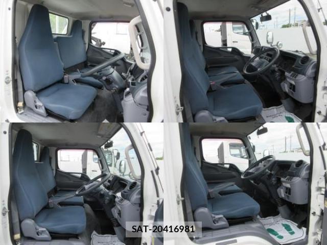 MITSUBISHI FUSO CANTER 2015-03 7793405-3