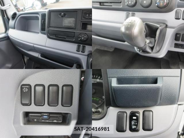 MITSUBISHI FUSO CANTER 2015-03 7793405-6