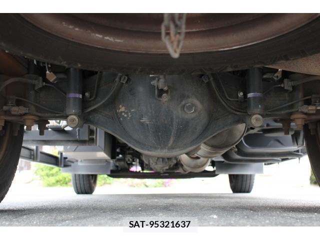 MITSUBISHI FUSO CANTER 2019-09 7793420-18
