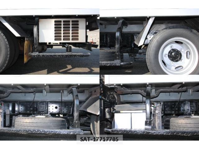 MITSUBISHI FUSO CANTER 2019-03 7793435-17