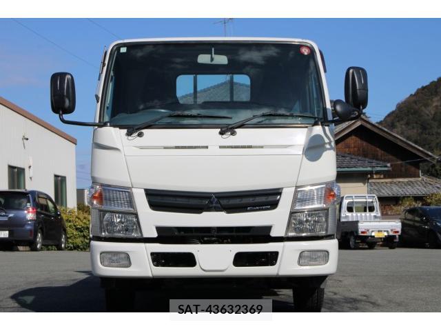 MITSUBISHI FUSO CANTER 2011-12 7793451-1