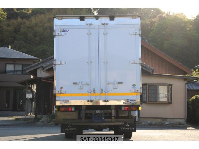 MITSUBISHI FUSO CANTER 2017-07 7793469-8