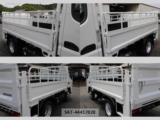 MITSUBISHI FUSO CANTER 2015-08 7793471-12