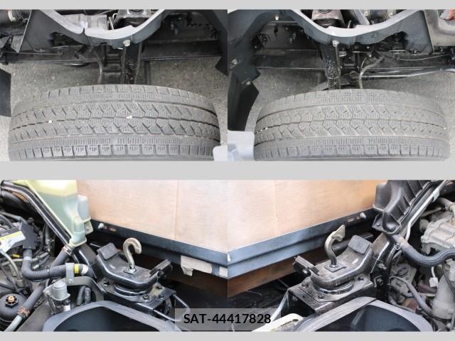 MITSUBISHI FUSO CANTER 2015-08 7793471-14