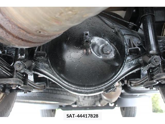 MITSUBISHI FUSO CANTER 2015-08 7793471-19