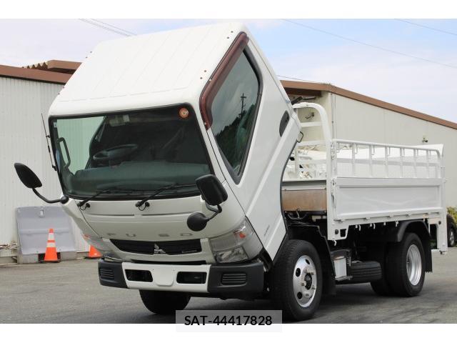 MITSUBISHI FUSO CANTER 2015-08 7793471-9