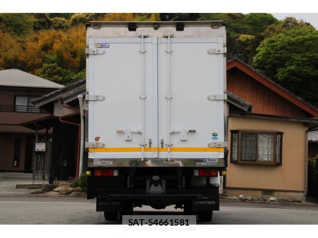 MITSUBISHI FUSO CANTER 2017-07 7793472-7