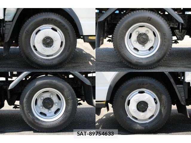MITSUBISHI FUSO CANTER 2015-10 7793475-19