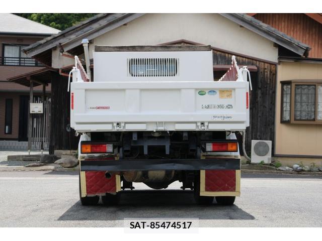 MITSUBISHI FUSO CANTER 2014-05 7793512-5