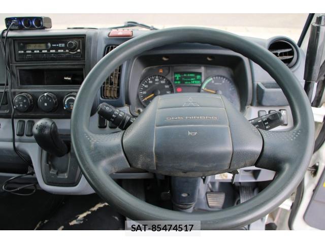 MITSUBISHI FUSO CANTER 2014-05 7793512-7