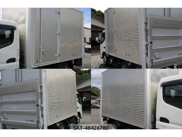 MITSUBISHI FUSO CANTER 2023-05 7793522-8