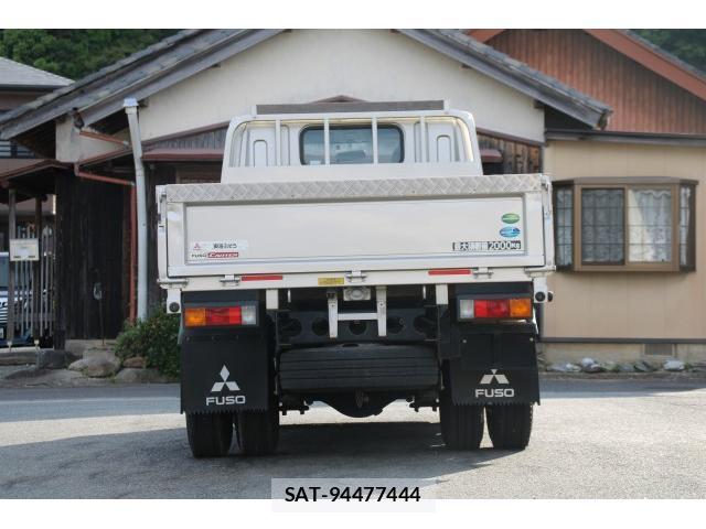 MITSUBISHI FUSO CANTER 2020-05 7793527-4