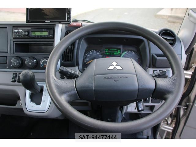 MITSUBISHI FUSO CANTER 2020-05 7793527-7