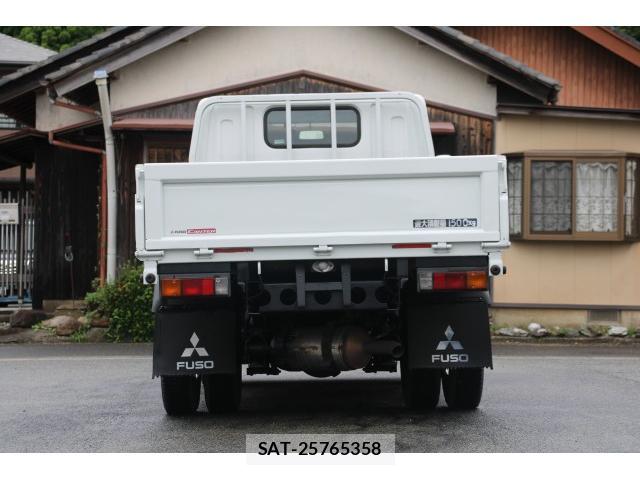 MITSUBISHI FUSO CANTER 2015-05 7793535-4