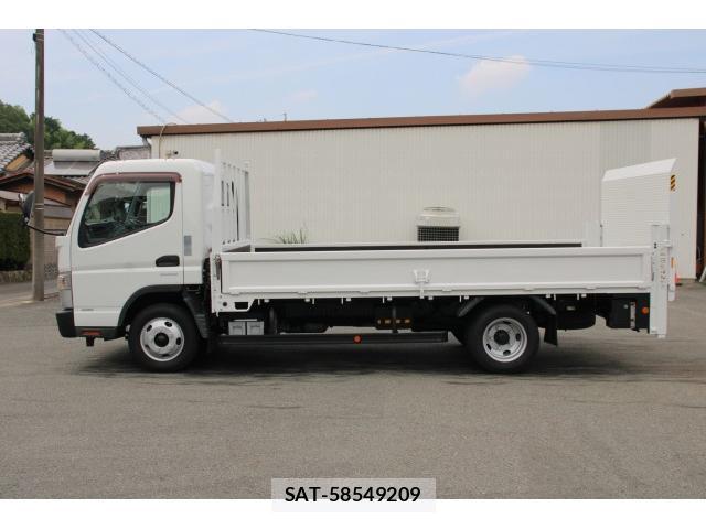 MITSUBISHI FUSO CANTER 2015-04 7793538-3