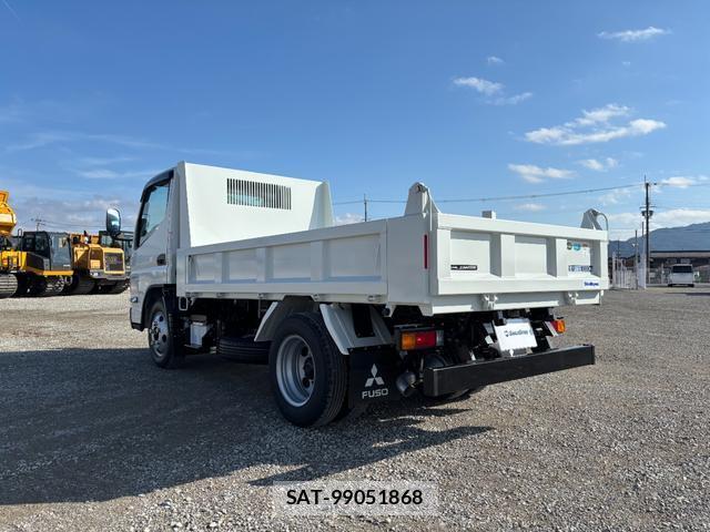 MITSUBISHI FUSO CANTER 2025-12 7795946-1