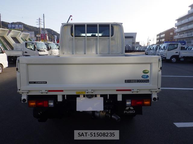 MITSUBISHI FUSO CANTER 2024-10 7796434-3