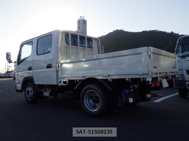 MITSUBISHI FUSO CANTER 2024-10 7796434-5