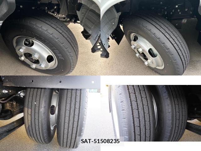 MITSUBISHI FUSO CANTER 2024-10 7796434-8