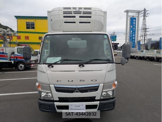 MITSUBISHI FUSO CANTER 2016-08 7796437-1