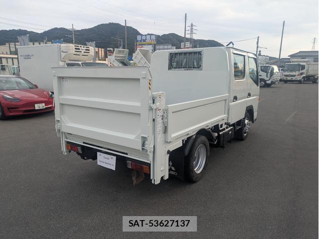 MITSUBISHI FUSO CANTER 2015-10 7796438-4
