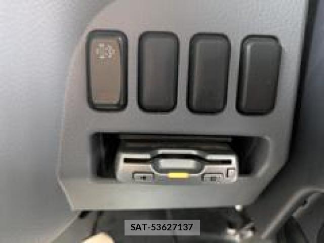 MITSUBISHI FUSO CANTER 2015-10 7796438-6