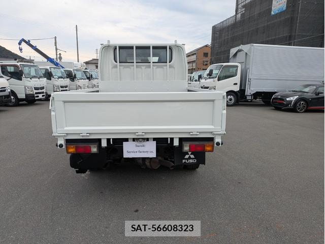 MITSUBISHI FUSO CANTER 2015-08 7796439-3