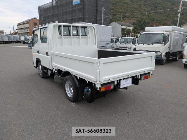 MITSUBISHI FUSO CANTER 2015-08 7796439-4