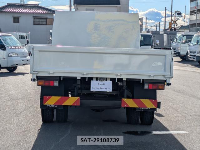 MITSUBISHI FUSO CANTER 2019-05 7796441-5