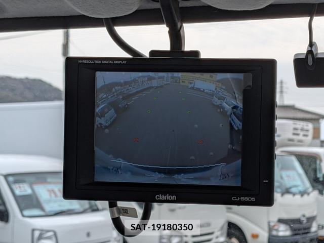 MITSUBISHI FUSO CANTER 2015-07 7796444-6