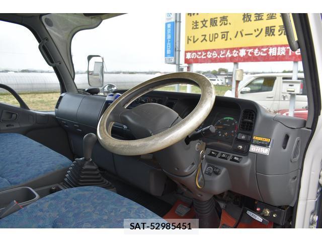 MITSUBISHI FUSO CANTER 2000-10 7796497-2
