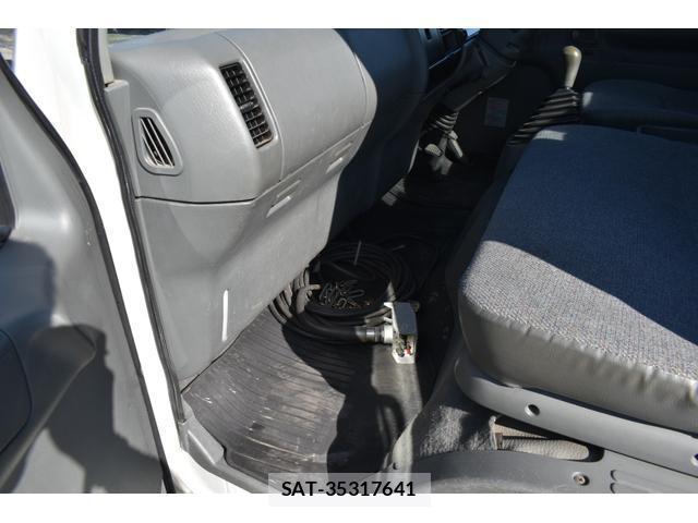 MITSUBISHI FUSO CANTER 1997-03 7796507-11
