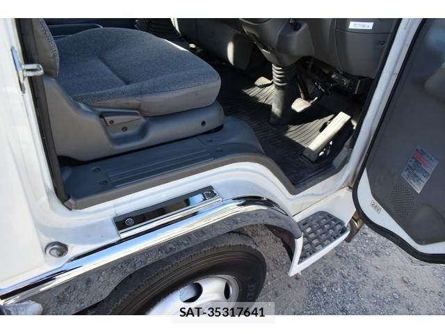 MITSUBISHI FUSO CANTER 1997-03 7796507-12