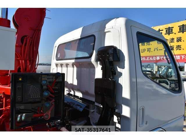 MITSUBISHI FUSO CANTER 1997-03 7796507-14