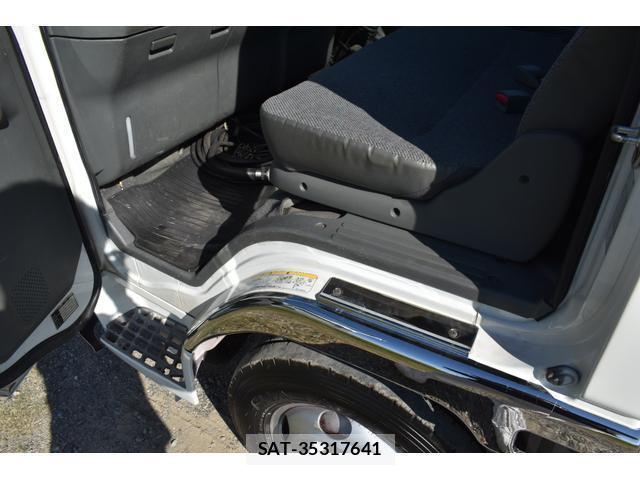 MITSUBISHI FUSO CANTER 1997-03 7796507-15
